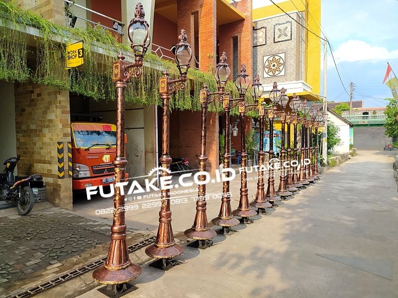 Harga Tiang lampu Jalan Denpasar