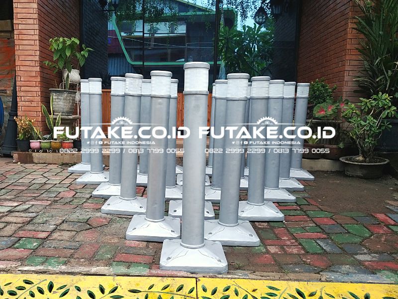 Supplier Bollard Pembatas Trotoar dan Taman