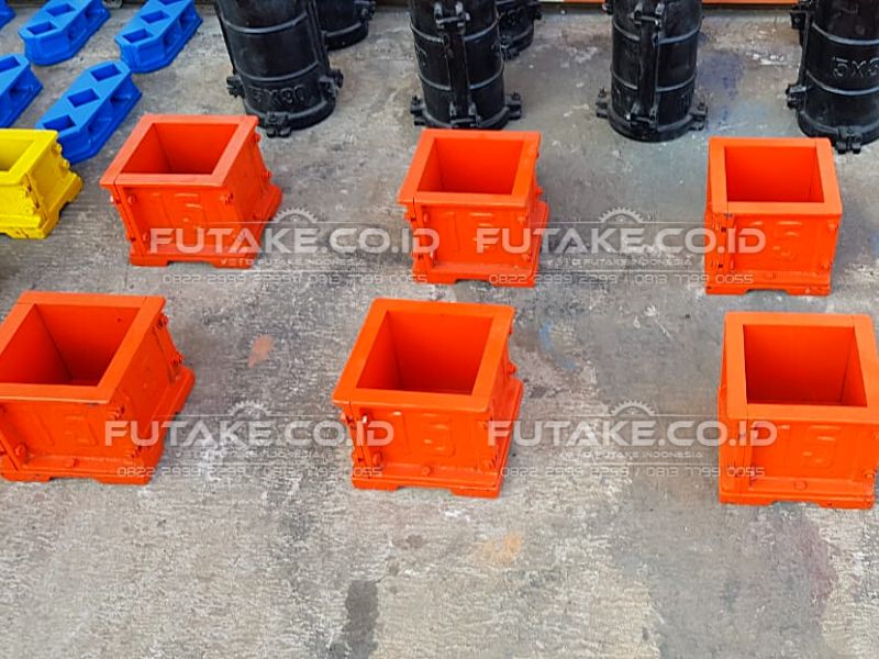 Cetakan Kubus Beton 15 x 15 cm Bahan Cor Besi