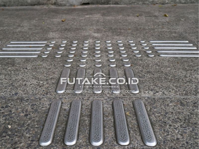 Jual Guiding Block Jalur Tunanetra dan Pemasangannya