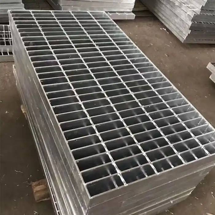 Plat Grating Galvanis Penutup Saluran Bermutu