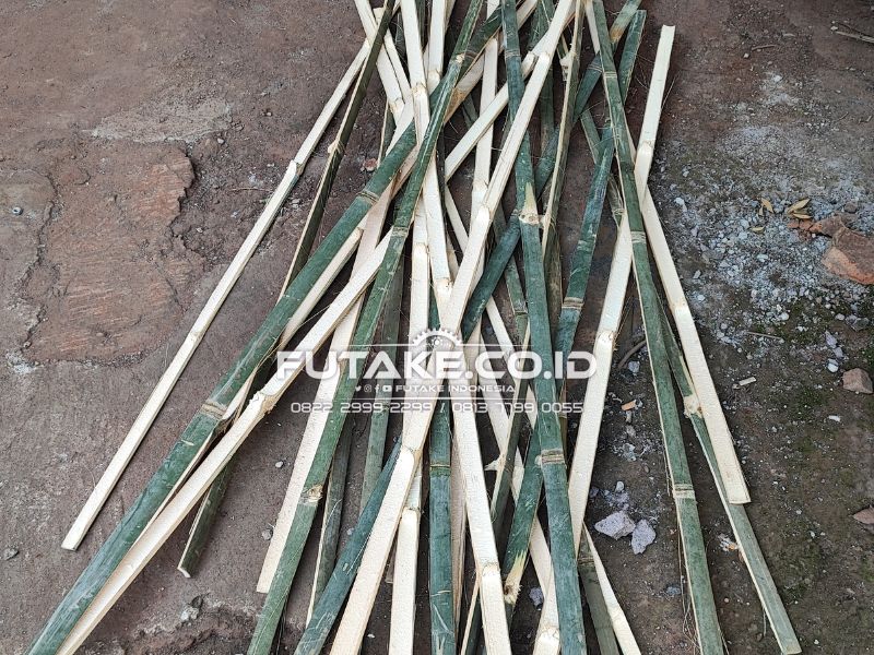 Mesin Pembelah Bambu Panjang dan Hasilnya