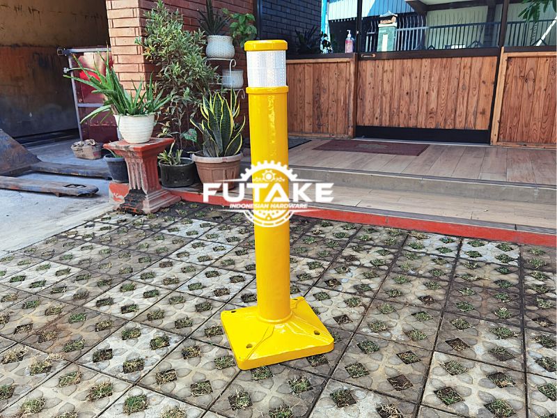 Bollard Pembatas Jalan