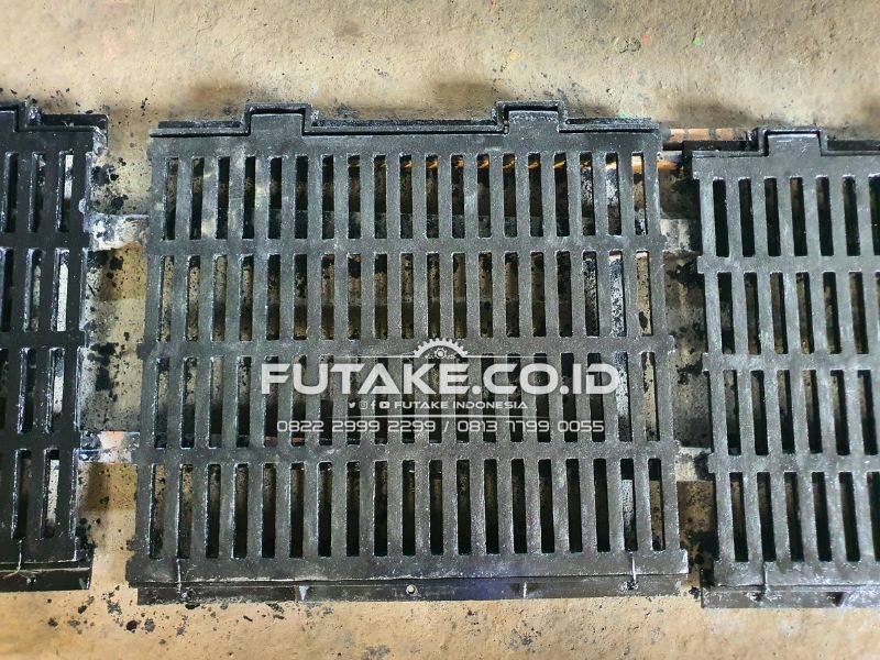 Grill Selokan Besi