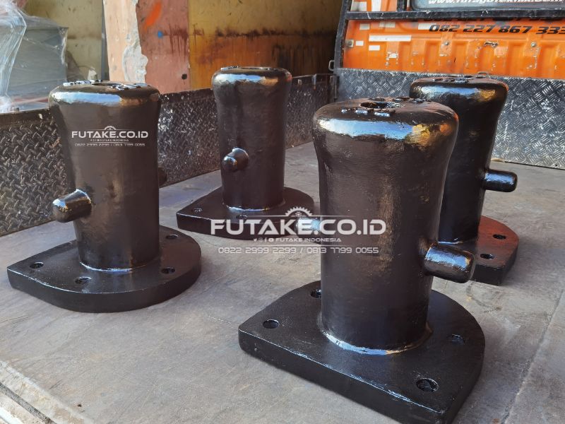 Mooring bollard dermaga