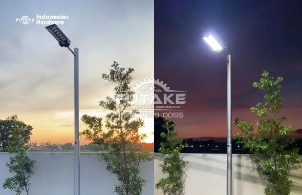 Tiang Lampu tenaga surya Masjid Qalbun Syakur Prambanan Klaten