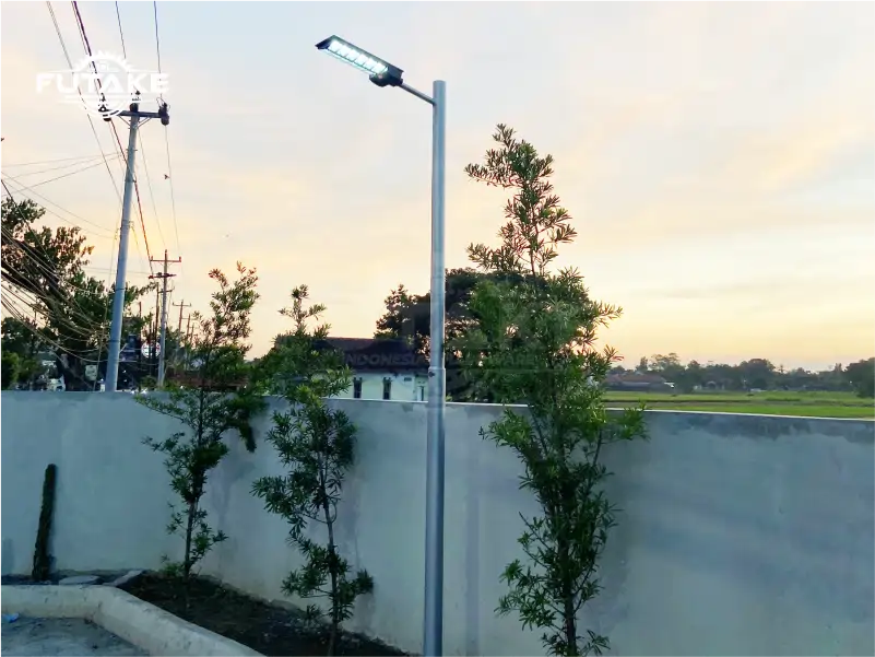 tiang lampu minimalis untuk sekolah