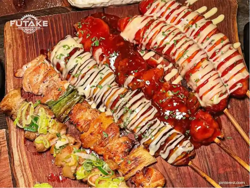 Ide menu bakaran tahun baru praktis untuk BBQ keluarga