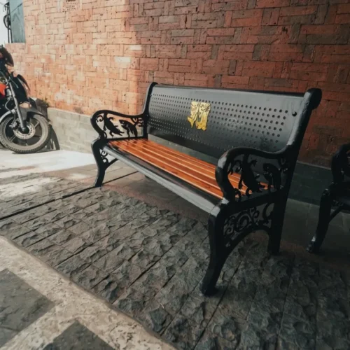 kursi taman dlh surabaya
