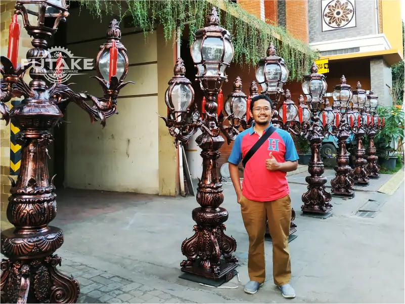 beli tiang lampu futake langsung dari prousen