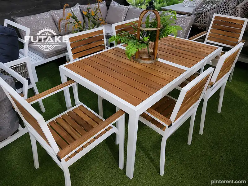 kaki meja alumunium yang menawarkan bobot yang ringan dan tahan terhadap cuaca ekstrim